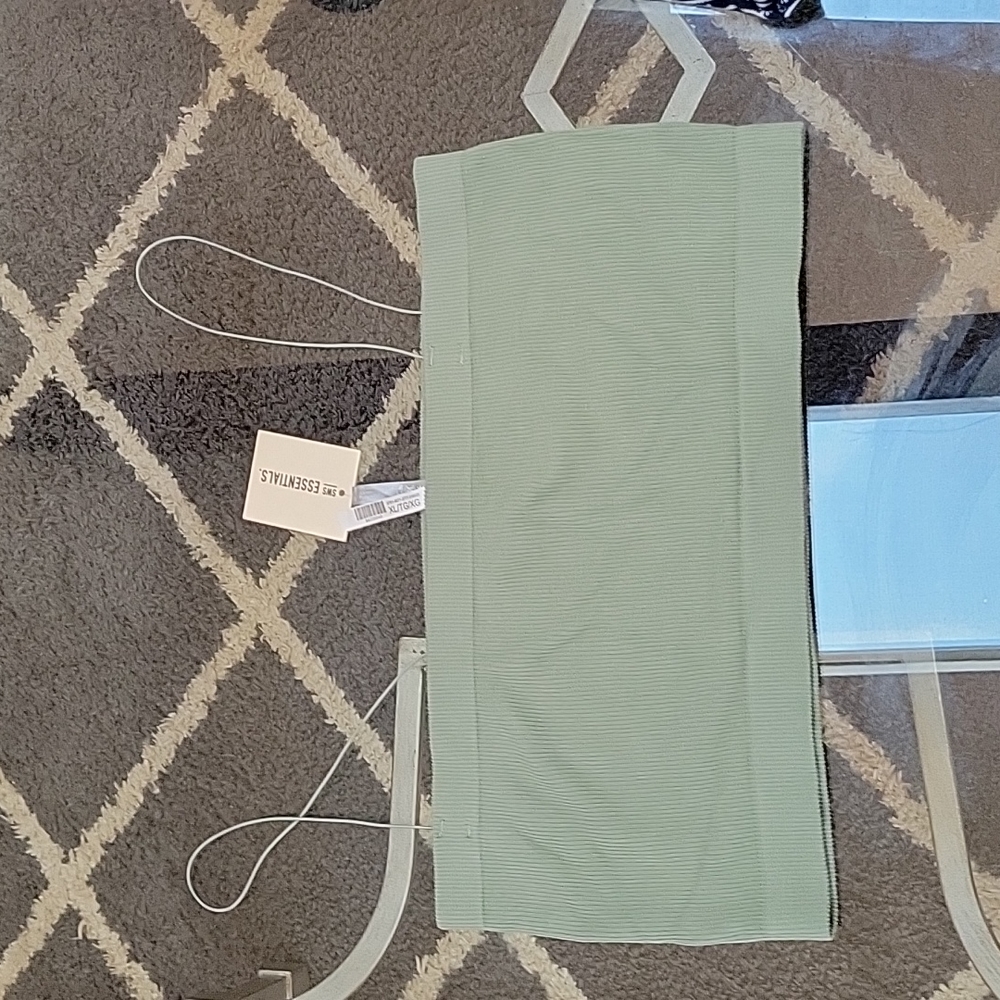 SWS essentials top - Picture 2 of 5
